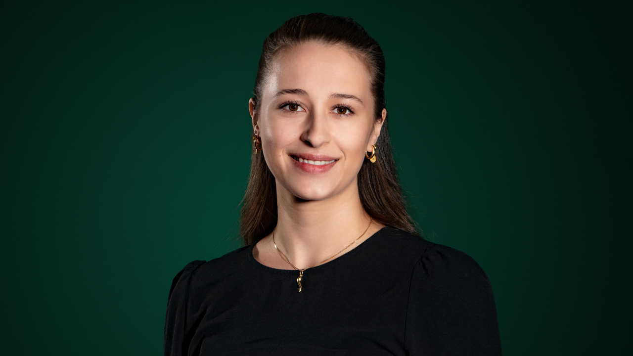 Celine Luginbuehl spécialiste des prestations chez KPT